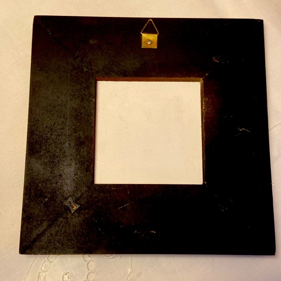 Framed Ceramic Tile Tulip Floral Wood Frame Bright Colors Hanger 7 1/2”x 7 1/2” - Picture 6 of 8